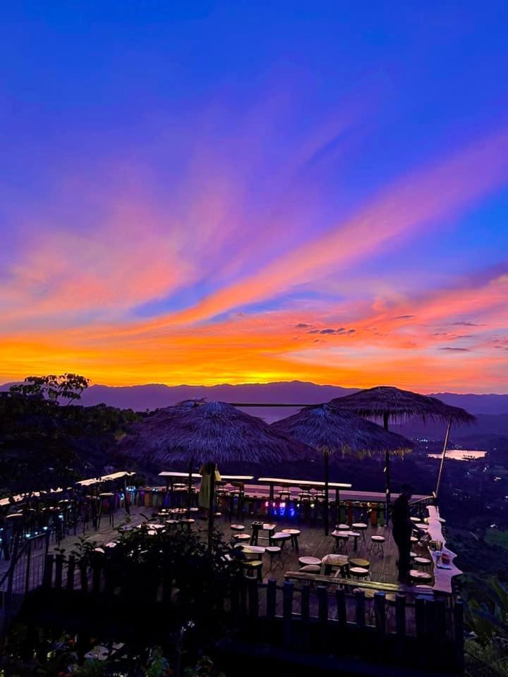 Ecolodge Ke Nenh Dien Bien Ban Him Lom Exterior photo
