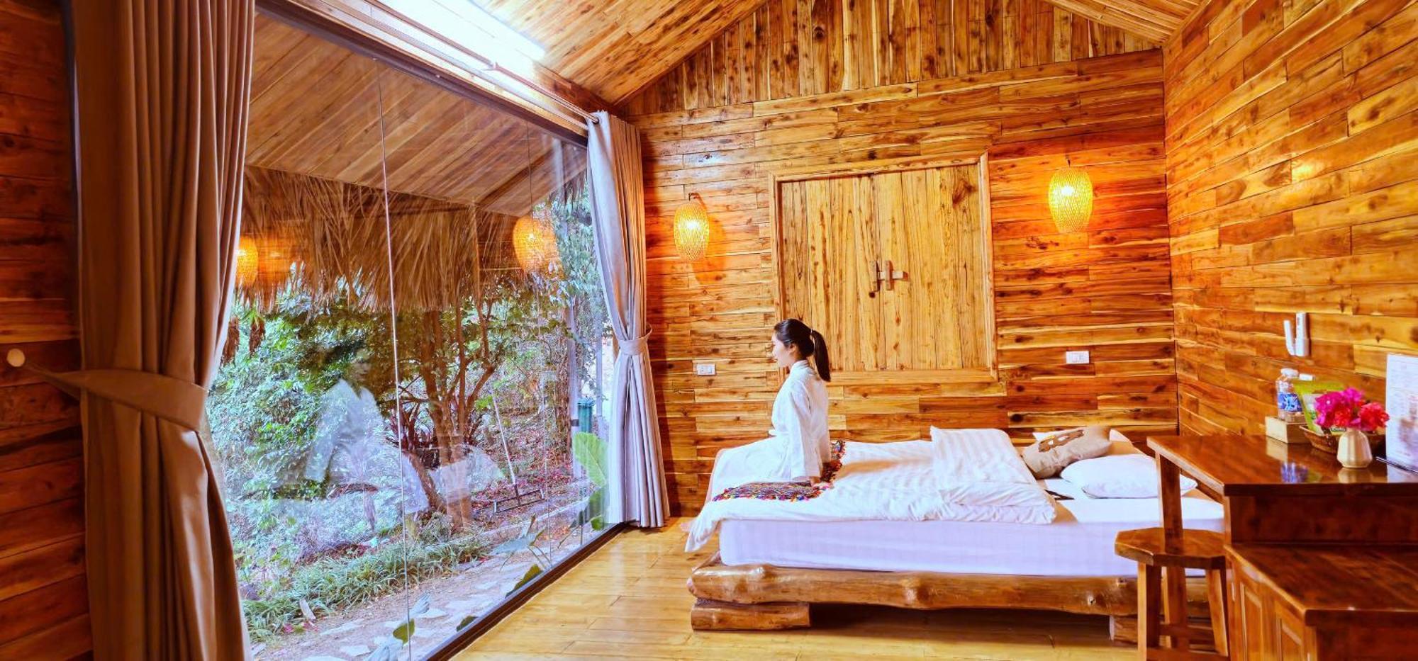 Ecolodge Ke Nenh Dien Bien Ban Him Lom Exterior photo