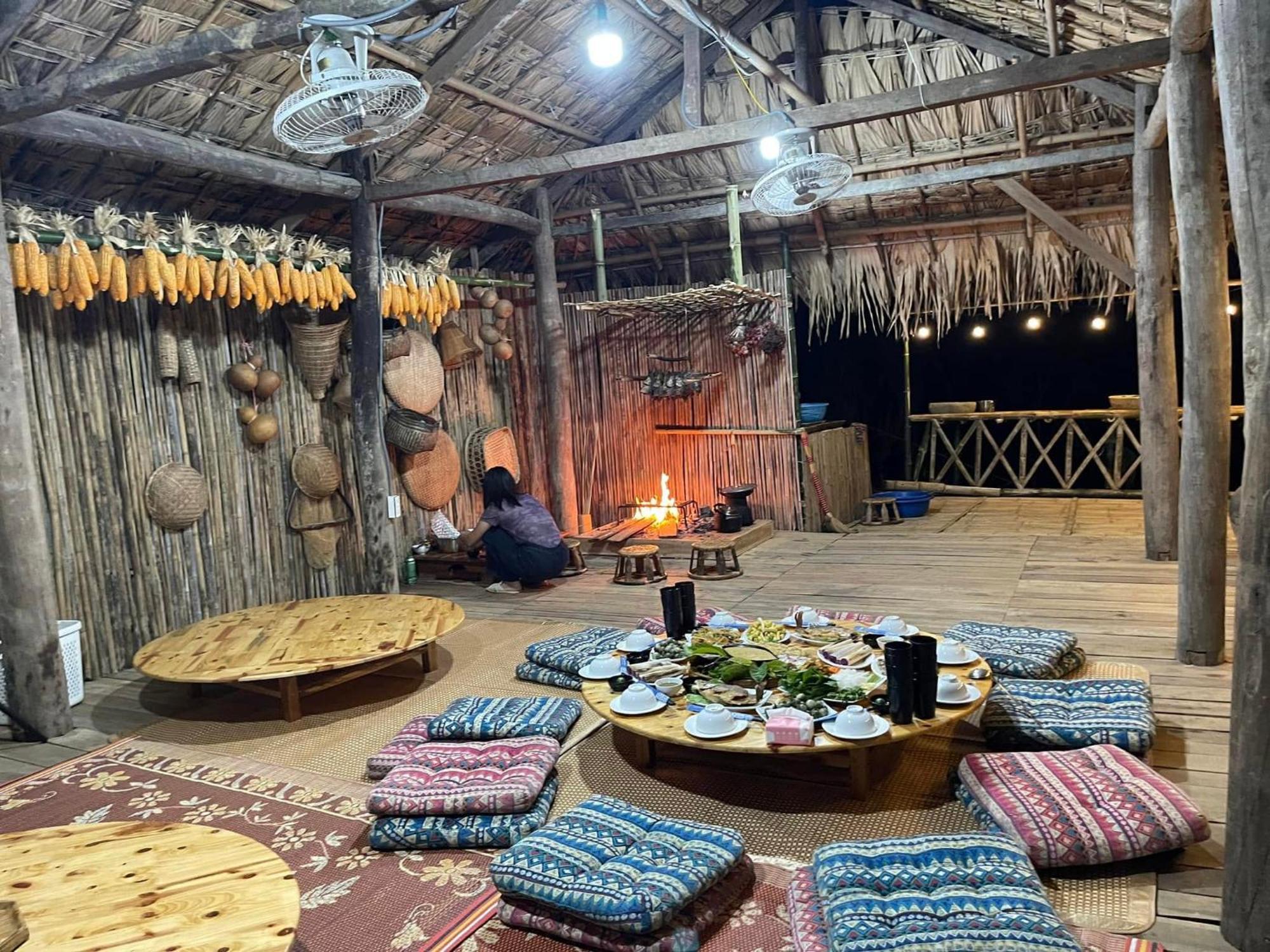 Ecolodge Ke Nenh Dien Bien Ban Him Lom Exterior photo