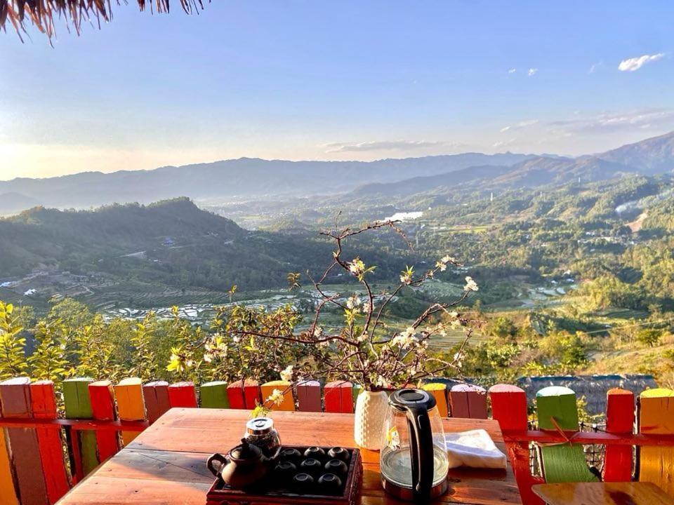 Ecolodge Ke Nenh Dien Bien Ban Him Lom Exterior photo